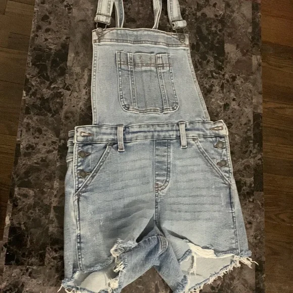 NWOT- Judy Blue Jean Overalls - Picture 4 of 5